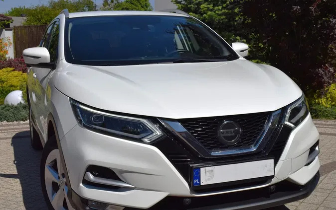 nissan miastko Nissan Qashqai cena 73500 przebieg: 100000, rok produkcji 2019 z Miastko